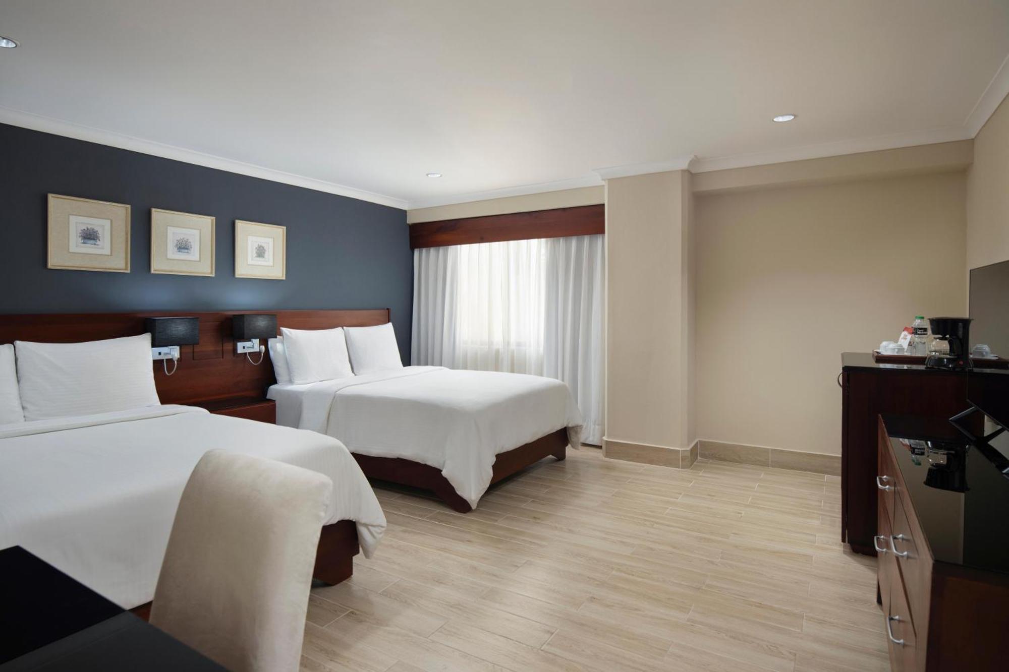 Hotel Hodelpa Gran Almirante à Santiago De Los Caballeros Extérieur photo