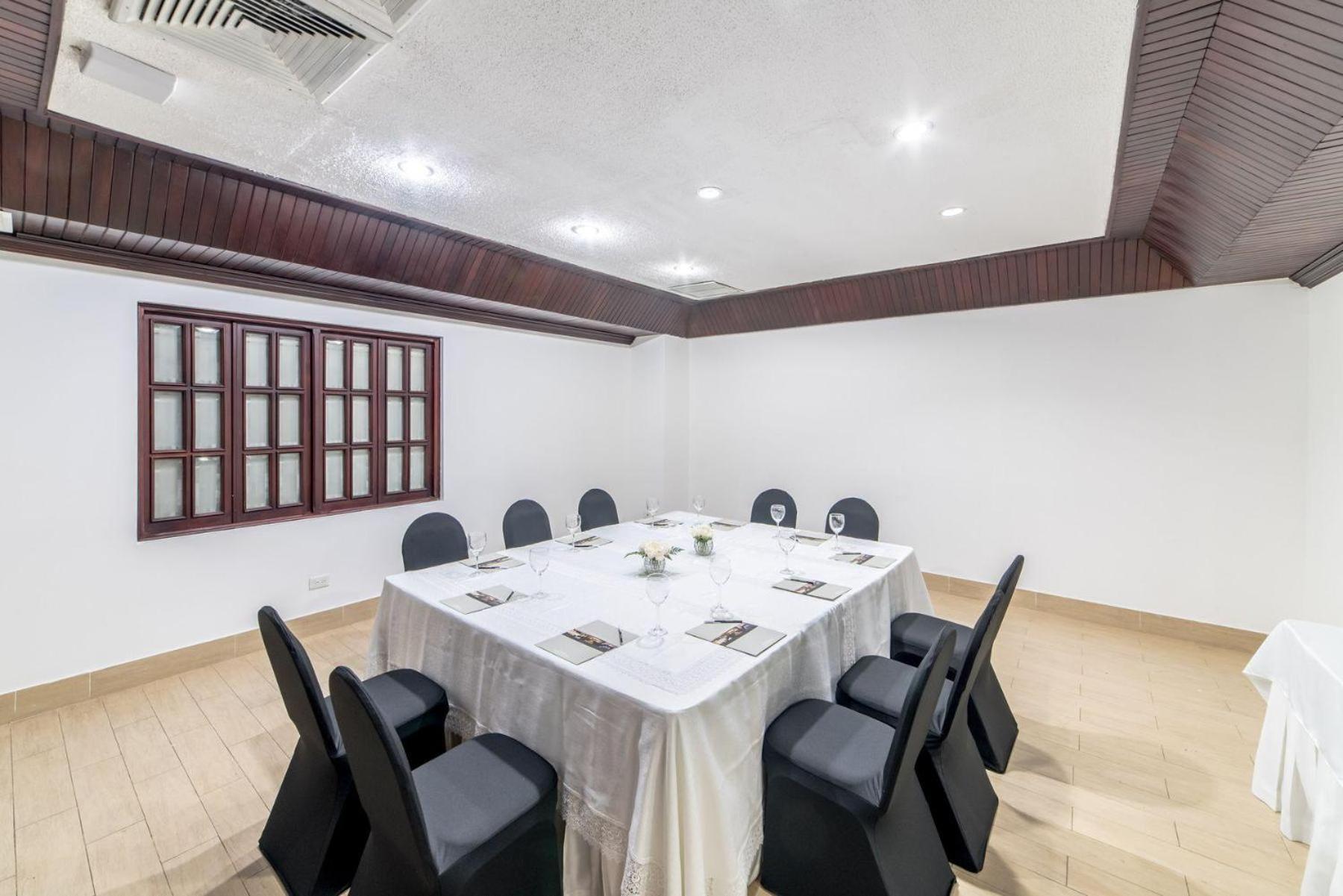 Hotel Hodelpa Gran Almirante à Santiago De Los Caballeros Extérieur photo