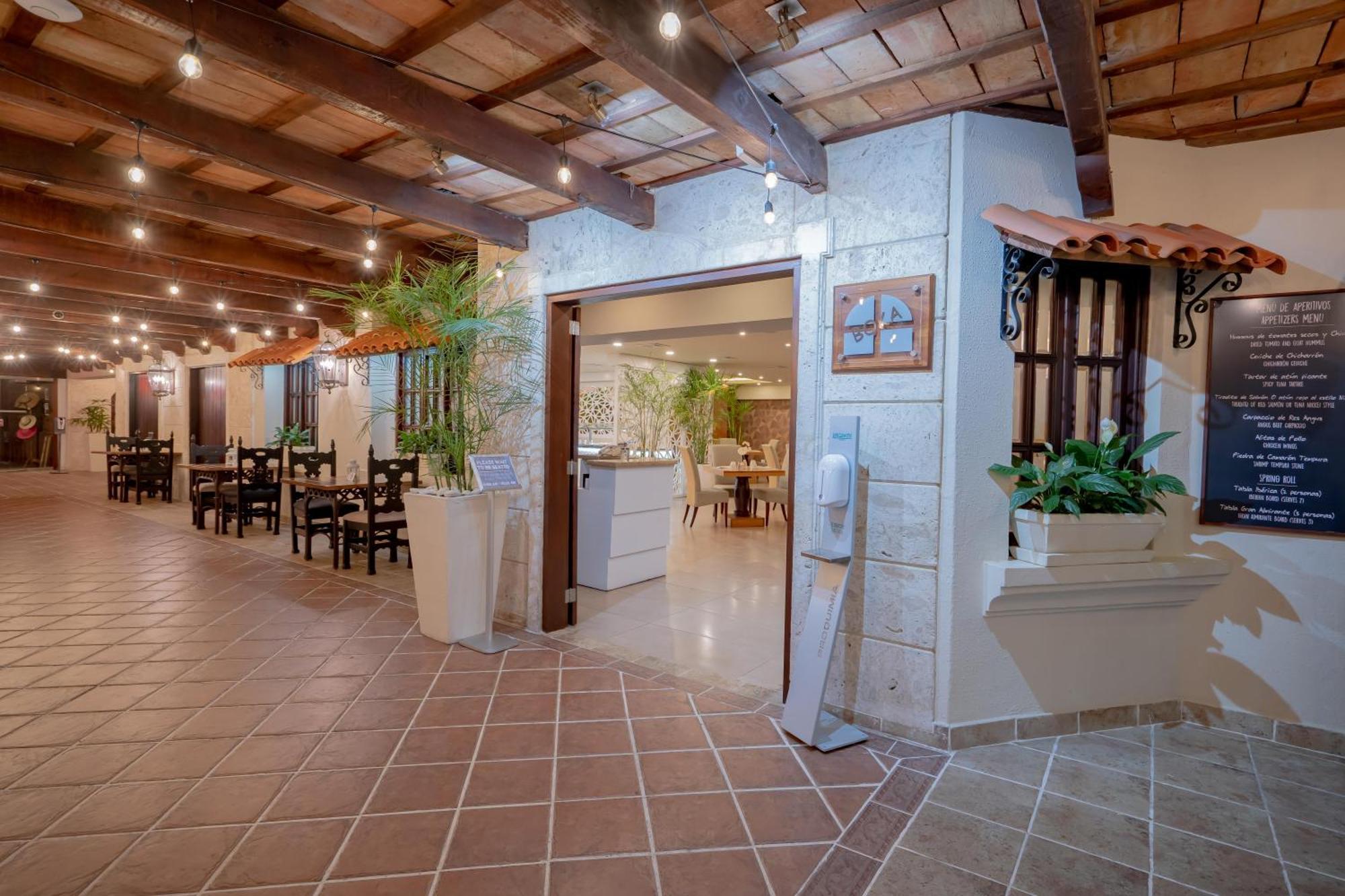 Hotel Hodelpa Gran Almirante à Santiago De Los Caballeros Extérieur photo
